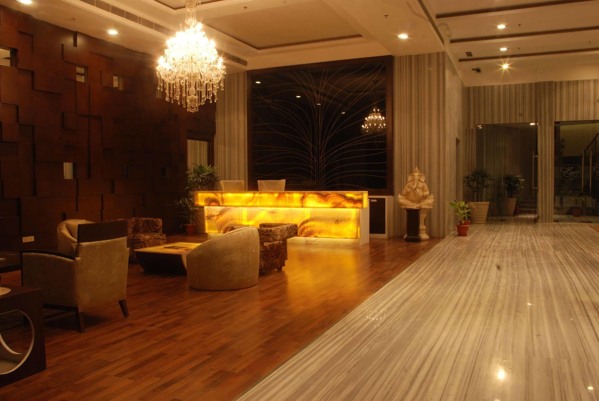 Hotel Pluto'S New Delhi Eksteriør bilde
