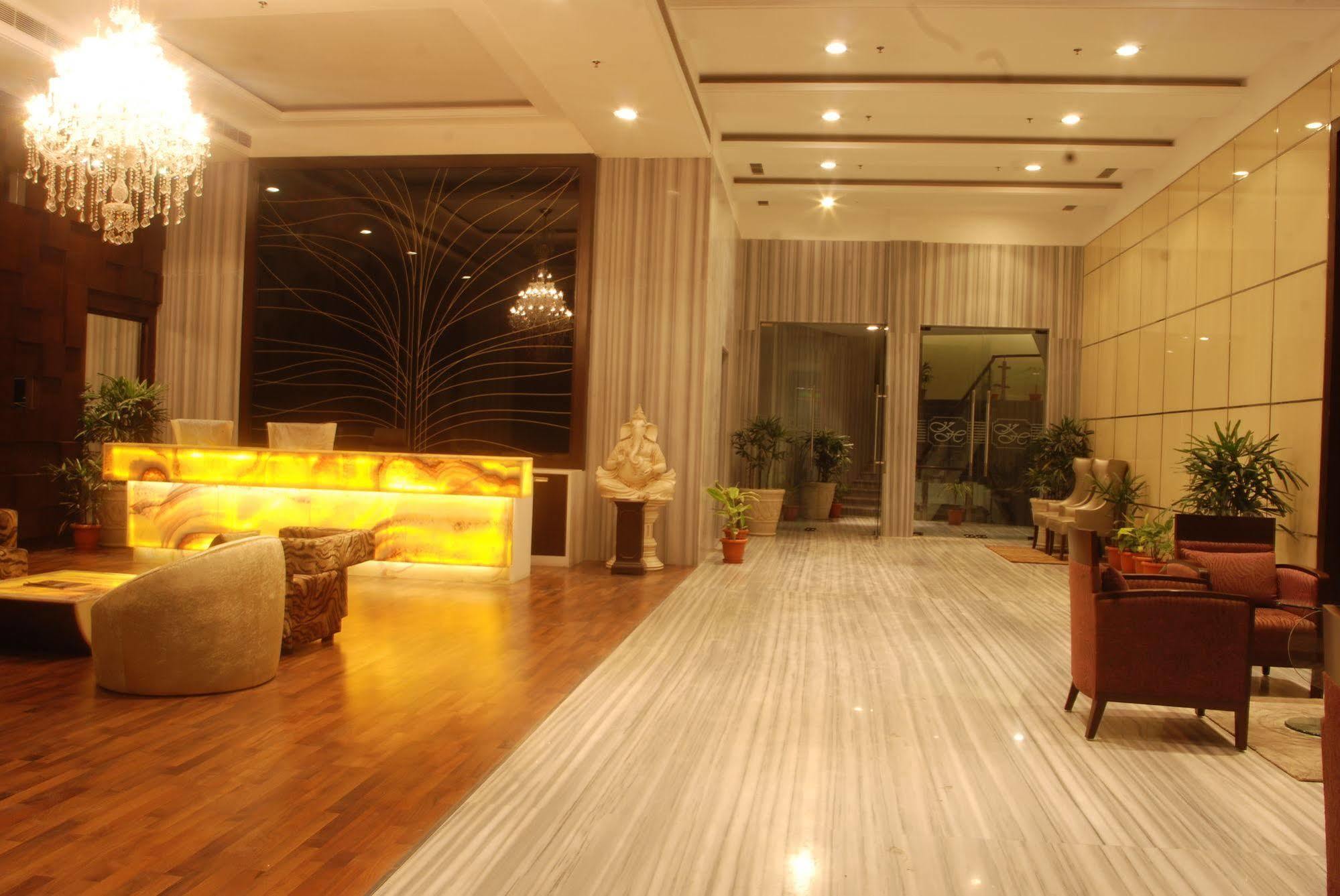 Hotel Pluto'S New Delhi Eksteriør bilde